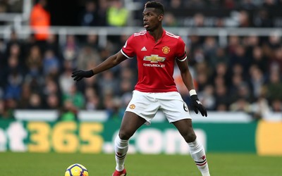 安博电竞-加比波蒂略抢点垫射轻松得分